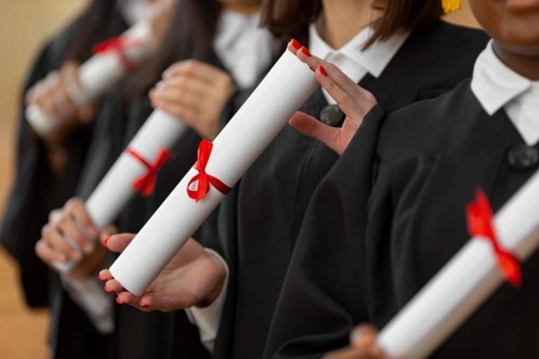 Estudiar en Canadá con Canaway Private School: La experiencia de los graduados del Bachillerato canadiense.