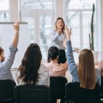Clases de Inglés presenciales o pathway en Toronto y Vancouver con Canaway